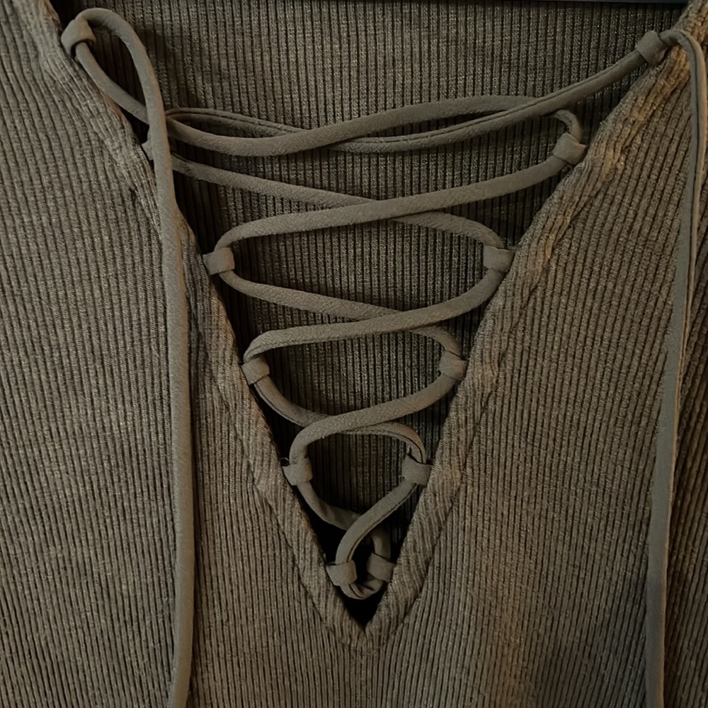 Express Top - Picture 2 of 2